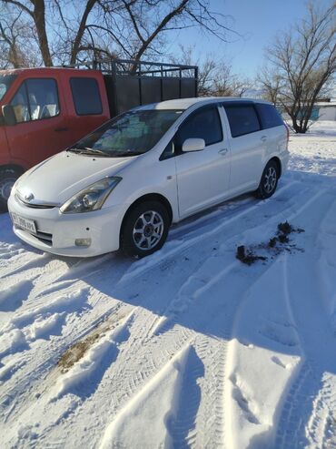 меняю на недвижимость: Toyota WISH: 2005 г., 2 л, Автомат, Бензин, Минивэн