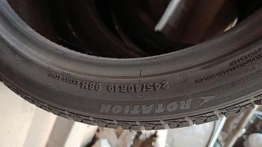 8 25 20: Зимние шины 245/40 R19 (комплект из 4 шт.) Почти новые, проездили один — 1
