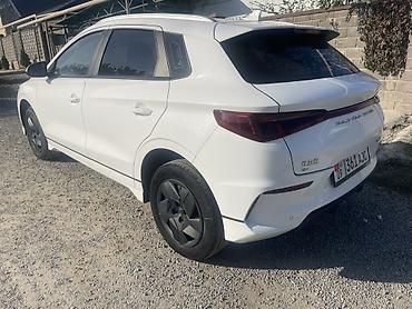 BYD: BYD E2: 2023 г., Автомат, Электромобиль, Кроссовер — 5