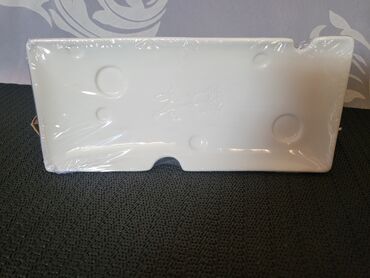 Ostalo posuđe: Tanjir nov za sir Ennentaler Svajcarska izdanje 2021god. Keramicki — 5