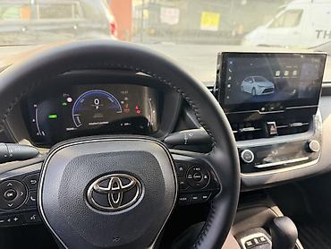 toyota karola: Toyota Corolla: 2023 г., 1.8 л, Гибрид, Седан — 7