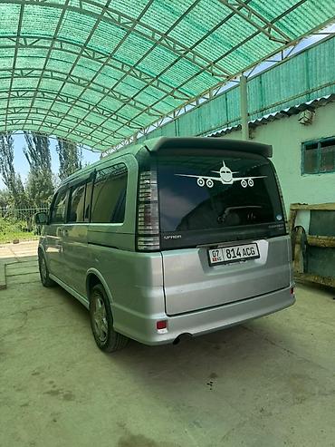 водная техника: Honda Stepwgn: 2004 г., 2.4 л, Автомат, Газ, Минивэн — 3