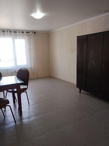 Дома: 20 м², 1 комната, Учкун мкр, Только парням — 6