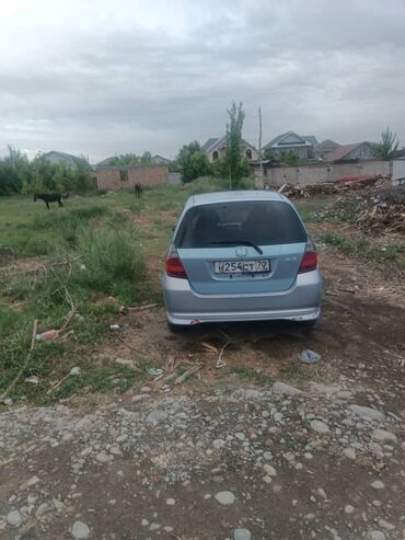 Honda: Honda Fit: 2001 г., 1.3 л, Автомат, Бензин, Хэтчбэк