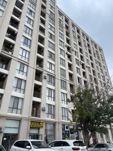 bakıxanov residence satilan evler: Bakixanov qəsəbəsinin mərkəzində, 72/74 nömrəli məktəbin