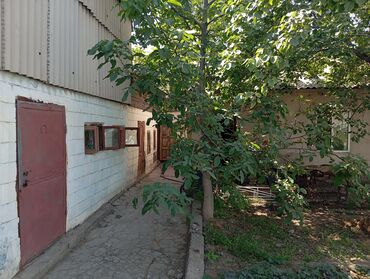 дом в селе садовом: Үй, 800 кв. м, 5 бөлмө, Менчик ээси, Эски ремонт