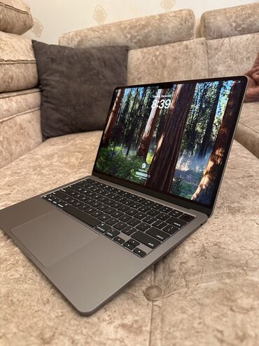 apple notebook: Yeni Apple MacBook, 13.5 ", Apple M3, 512 GB, Pulsuz çatdırılma