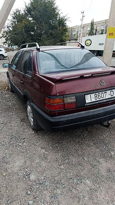 Volkswagen: Volkswagen Passat: 1991 г. — 2