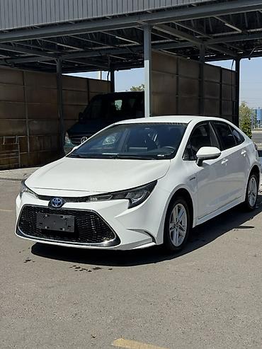 byd 2: Toyota Levin: 2022 г., 1.8 л, Вариатор, Гибрид, Седан — 1