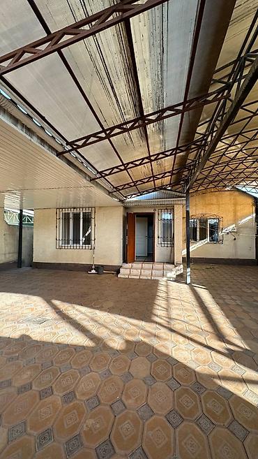 Продажа коттеджей и домов: Дом | Восток 5 | 4 СОТОК | Город - Бишкек Район - Восток 5 Площадь - — 12