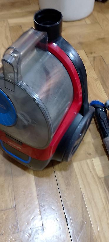 Klasični usisivači: Usisivač PHILIPS bez kese kompletan . dobar .
Mirjevo na lalafo.rs — 8 Klasični usisivači: Usisivač PHILIPS bez kese kompletan . dobar .
Mirjevo — 8