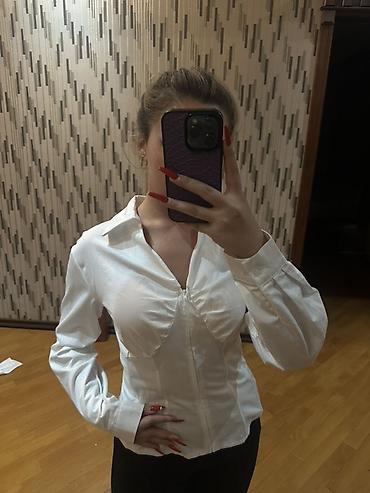 cone korse: Ağ qadın köynəyi – korsetli model - Rəng: qar ağ - Dizayn: Ön hissədə — 2