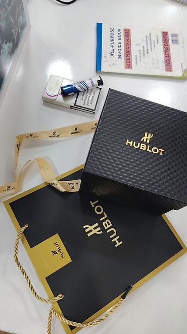 Aksesuarlar: Saat üçün premium hədiyyə/qutular Brend loqolu saat qutuları: - Rolex — 8