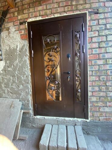 Двери для домов и квартир: Сохраним вашу безопасность и добавим стиль вашему дому! 🔒⚡ Наши — 4