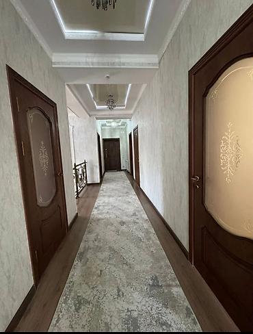 Долгосрочная аренда домов: 367 м², 10 комнат, Лоджия, Парковка, Балкон застеклен — 9