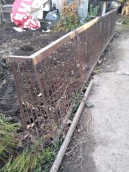 прек дом: Металлический забор, Другой материал, Без отделки