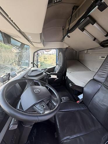 toyota cube: Тягач, Volvo, 2020 г., Тентованный — 5