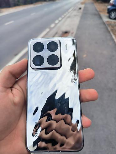 msi creator: Xiaomi, 15 Pro, Б/у, 256 ГБ, цвет - Серебристый, 1 SIM, 2 SIM — 2
