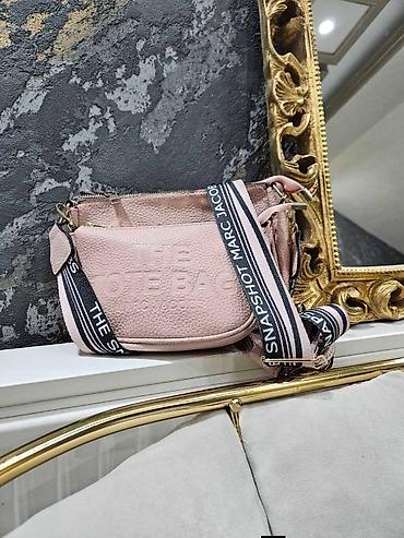 Torbe: Ženske torbe – izbor modela - Elegantna crna crossbody torba sa — 5