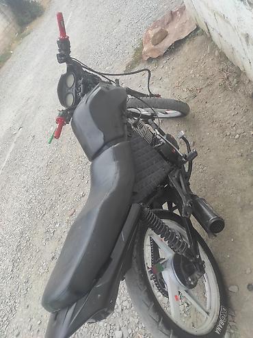 yalquzaq moto: 150 cc,5 sqorus.3 de yüngül səs var, başqa matorda problem — 8
