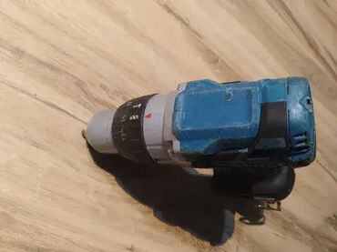 Električne bušilice: 1. Makita MXT 6339D 2. Makita MXT 6349D 18 3. Makita 6227D 4. Makita — 11