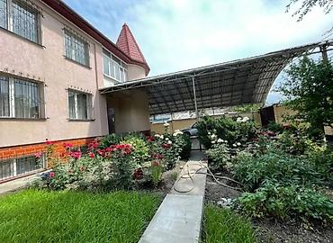 Долгосрочная аренда домов: 300 м², 7 комнат — 17