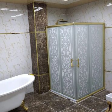 Duş kabinaları, arakəsmələr: Yeni Arakəsmə, Künc üçün, Pulsuz çatdırılma, Ünvandan götürmə — 19