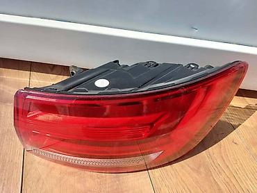 nodi auto: 44.STOP SVETLO DESNO B9 ZA AUDI A4 OD 2014. DO 2020. GOD. - 8W9945070 — 1