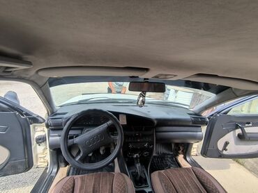 Audi: Audi S4: 1991 г., 2 л, Механика, Бензиновая, Седан — 6
