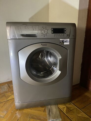 Paltaryuyan maşınlar: Paltaryuyan maşın Hotpoint Ariston, 5 kq, İşlənmiş, Avtomat, Qurutma var, Kredit yoxdur, Ünvandan götürmə