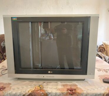 107 ekran tv: İşlənmiş Televizor LG LCD 32" Ünvandan götürmə, Ödənişli çatdırılma