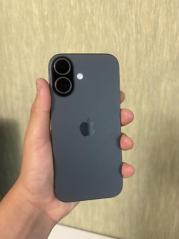 IPhone 17, Б/у, 256 ГБ, Черный, Защитное стекло, Чехол, 100 %