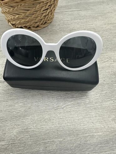 тренажерные очки для зрения цена: Оригинальные очки Versace
почти новые в идеальном состоянии