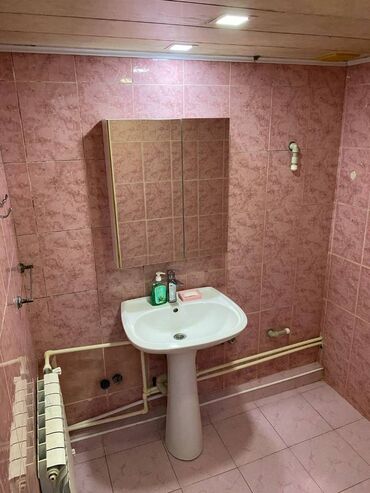 Uzunmüddətli kirayə mənzillər: Həzi aslanov yaxınlığı,Gəncə pr,5 mərtəbənin,4-cü mərtəbəsində,2 — 20