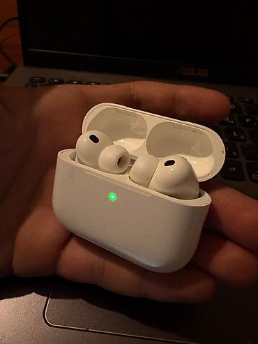 audio technica ath m50: Air pods pro 3 orjinal qulaqlıqdır üzərində yüngül cızıqları var hər — 1