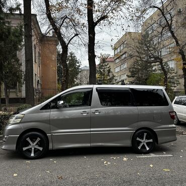 Toyota: Toyota Alphard: 2004 г., 3 л, Автомат, Бензин, Минивэн