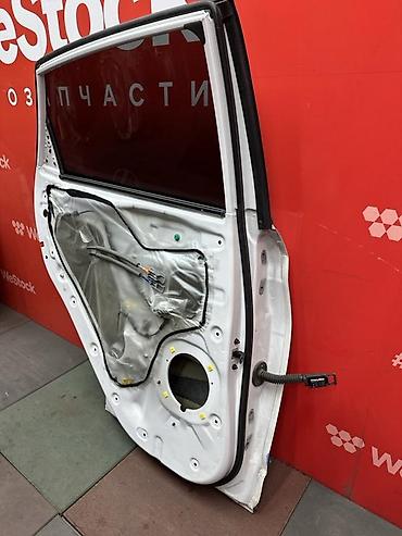 кона электро: Дверь Задняя левая Hyundai, Б/у, Оригинал — 8