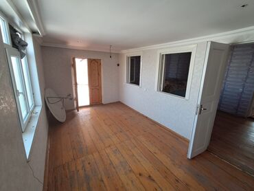 Həyət evləri və villaların satışı: Gəncə Şəhərində Mərkəzdə 6 Nömrəli Məktəbin yaxınlığında həyət evi -da lalafo.az — 10 Həyət evləri və villaların satışı: Gəncə Şəhərində Mərkəzdə 6 Nömrəli Məktəbin yaxınlığında həyət evi — 10