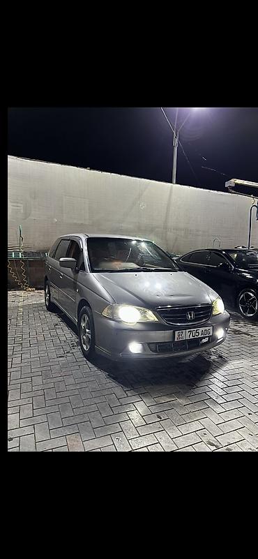 bid e5: Honda Odyssey: 2003 г. — 3