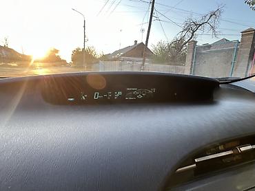 карина тайота: Toyota Prius: 2015 г., Гибрид, Хэтчбэк — 6