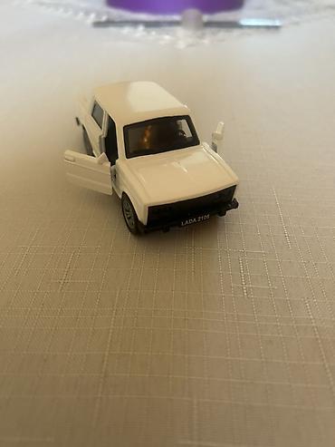 VAZ (LADA): LADA 2106 miniatur avtomobil modeli - Miqyası: təxmini 1:43 (kompakt — 6