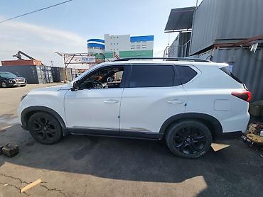 rf 2: Ssangyong Rexton: 2021 г., 2.2 л, Автомат, Внедорожник — 4