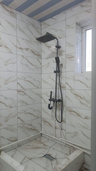 срочно продаю дом аламедин рынок: 2 комнаты, 46 м², 106 серия, 2 этаж