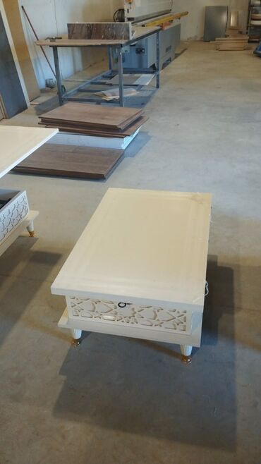 Masalar: Jurnal masası, Yeni, Açılan, Laminat, Dördbucaq masa — 7