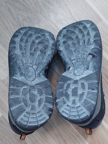 Krasofkalar və idman ayaqqabıları: 38 razmer Klepper krassovka botinkası. Möhkəm və keyfiyyətli -da lalafo.az — 14 Krasofkalar və idman ayaqqabıları: 38 razmer Klepper krassovka botinkası. Möhkəm və keyfiyyətli — 14