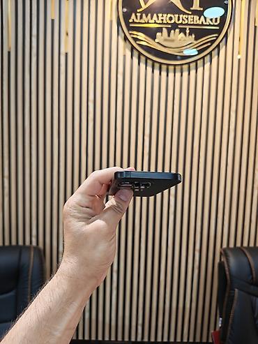 pro controller: IPhone 16 Pro, 128 GB, Black Titanium, Face ID, Sənədlərlə, Zəmanət — 5