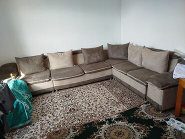 мебели буу: Угловой диван, цвет - Бежевый, В рассрочку, Б/у