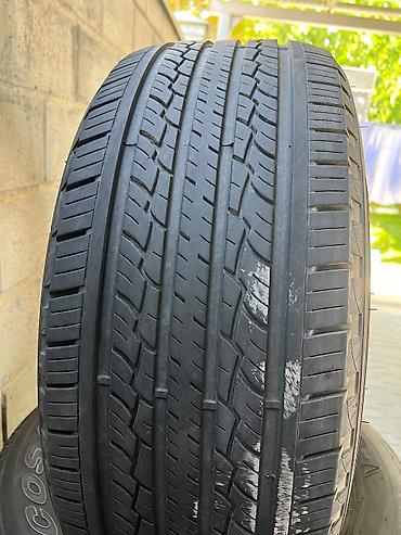 колеса 28560r18: Продаю шины 3- шт,1- порван. ECOSAVER. Произведено в Китае. 285/60/R18 — 3