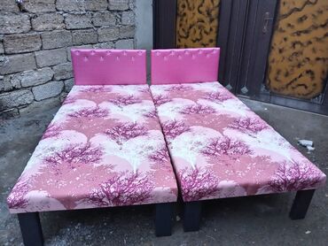 Mebellərin yığılması: Təzə çarpayılar 1 nəfərlik çarpayılar 60manat. 2 nəfərlik taxt — 18