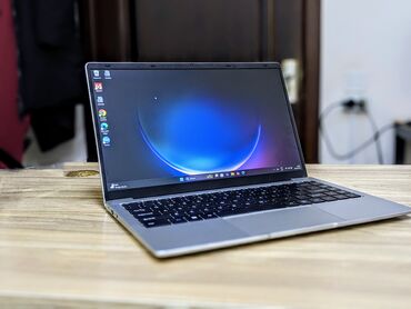 плазменный телевизор с интернетом: Ультрабук, 8 ГБ ОЗУ, Intel Celeron, 14.1 ", Б/у, Для несложных задач, память SSD
